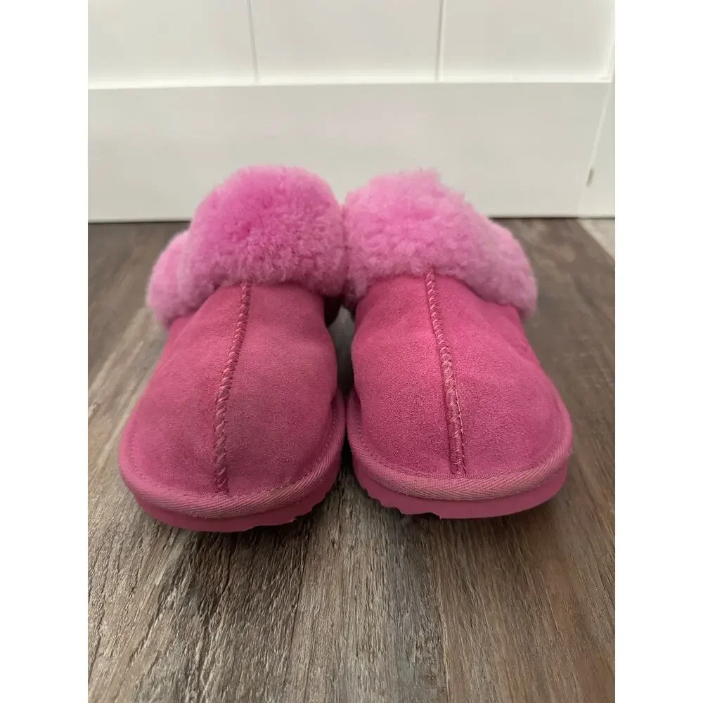 UGG Cozy II scuff slipper in the color Purple Ruby sz 4 youth